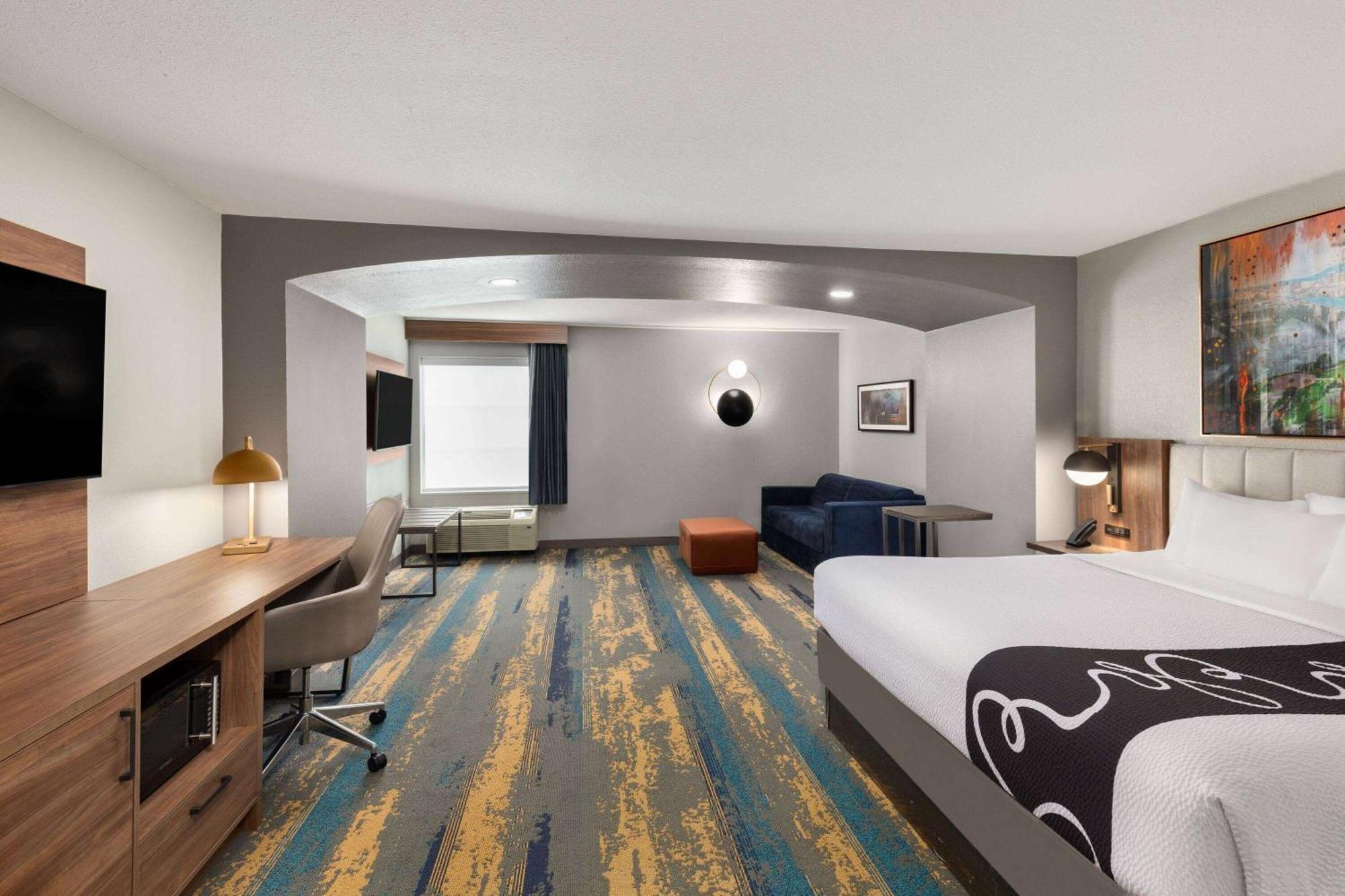 La Quinta By Wyndham Knoxville Central Papermill Екстериор снимка