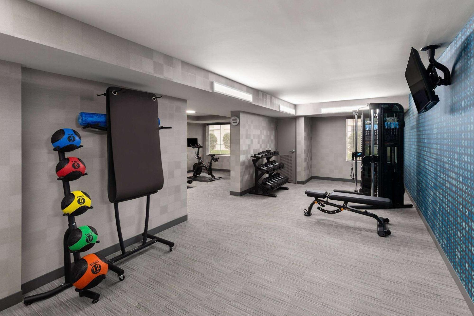 La Quinta By Wyndham Knoxville Central Papermill Екстериор снимка