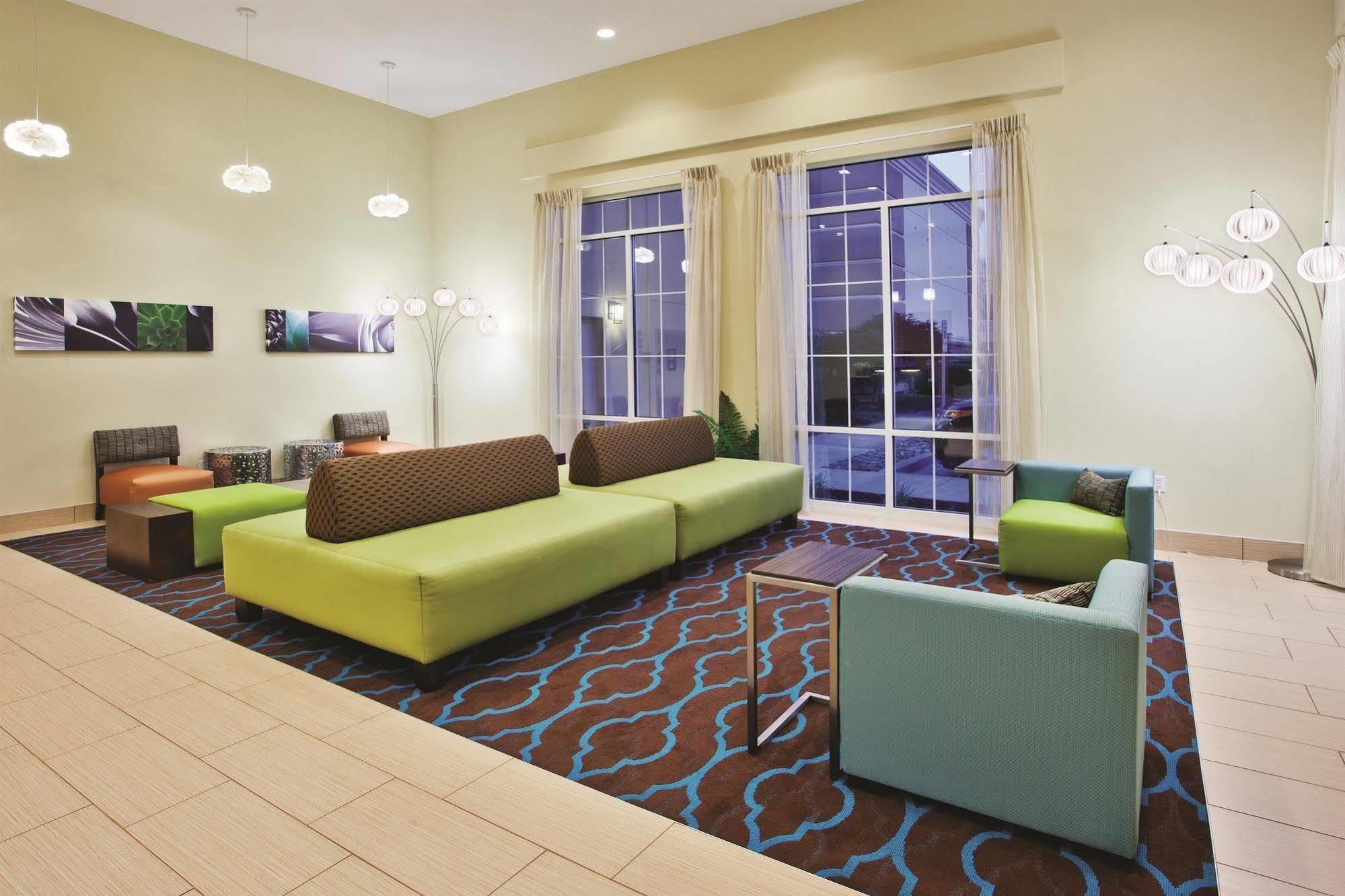 La Quinta By Wyndham Knoxville Central Papermill Екстериор снимка